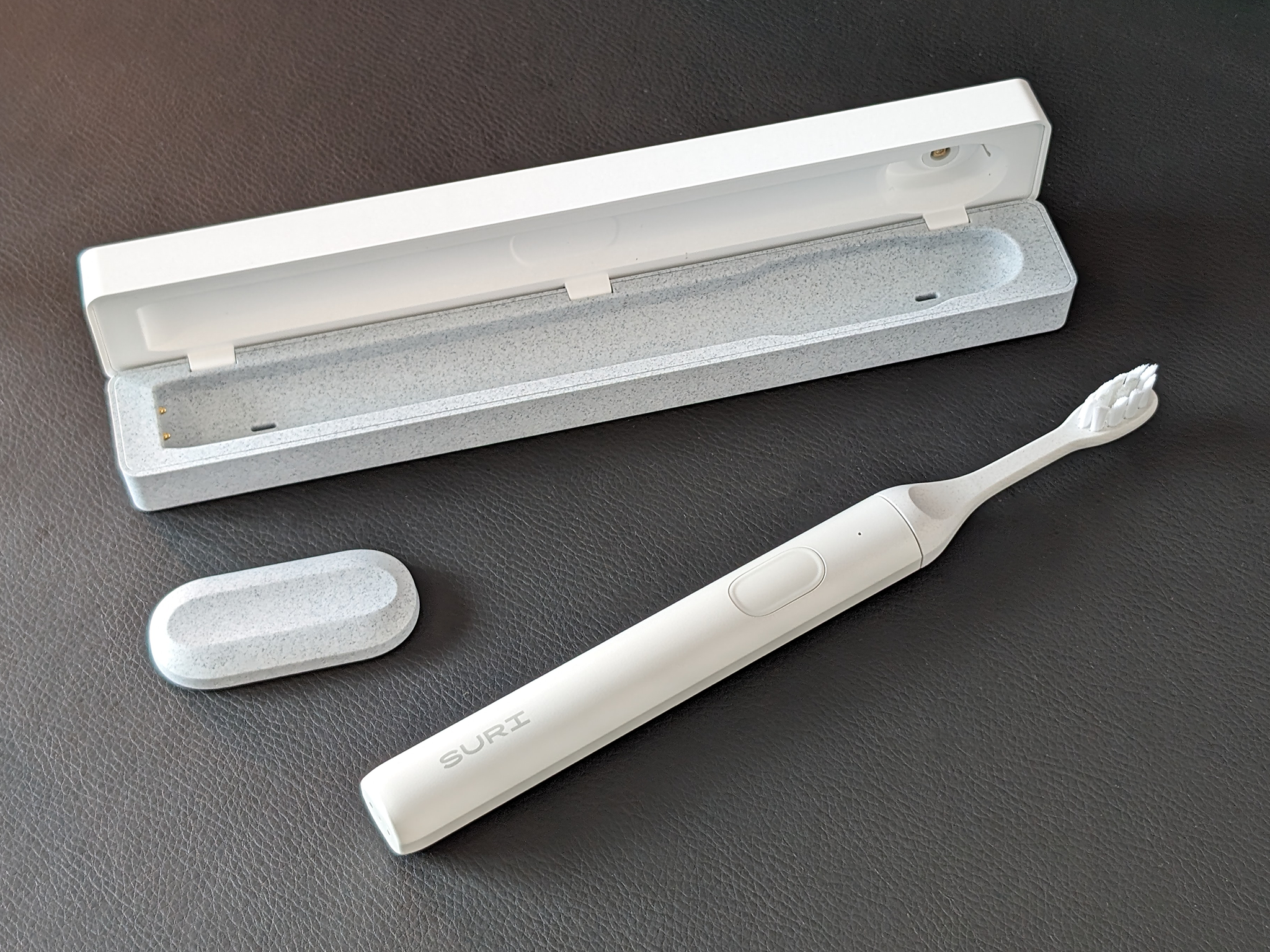 suri sustainable electric toothbrush